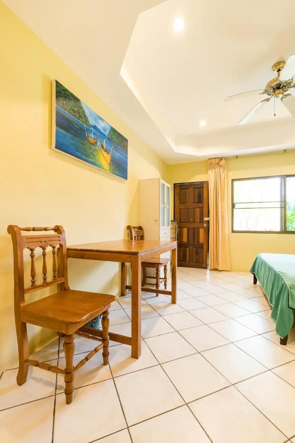 Baan Coconut Villa Pantai Bang Tao Luaran gambar