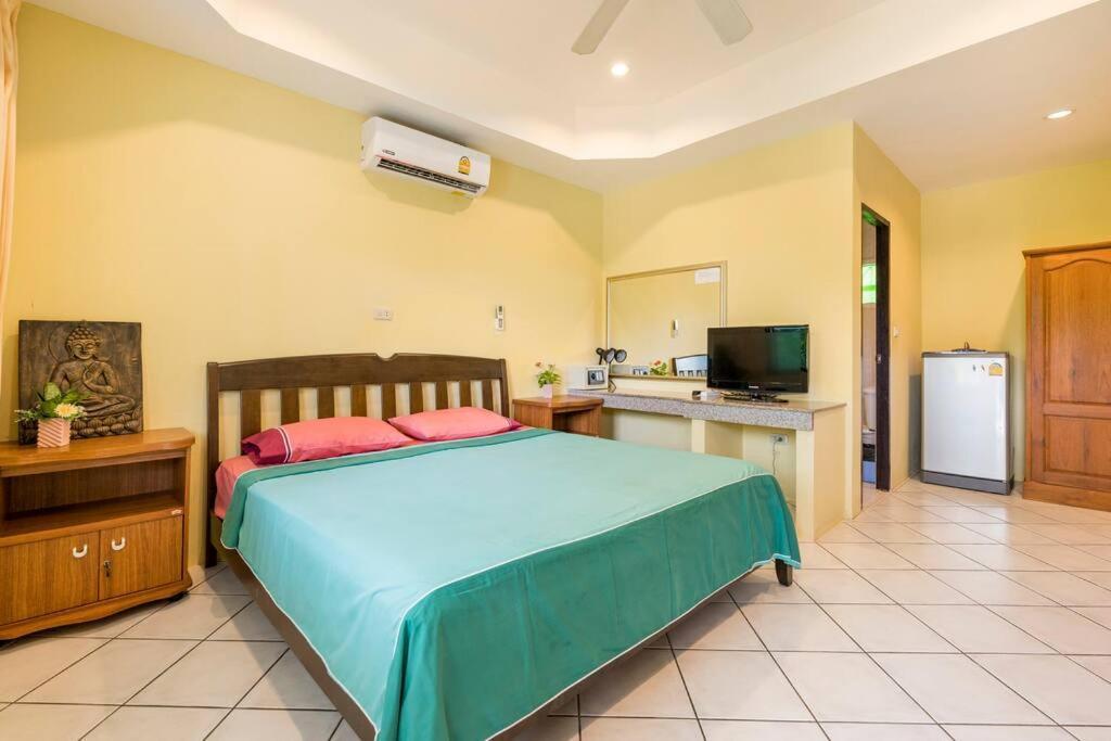 Baan Coconut Villa Pantai Bang Tao Luaran gambar