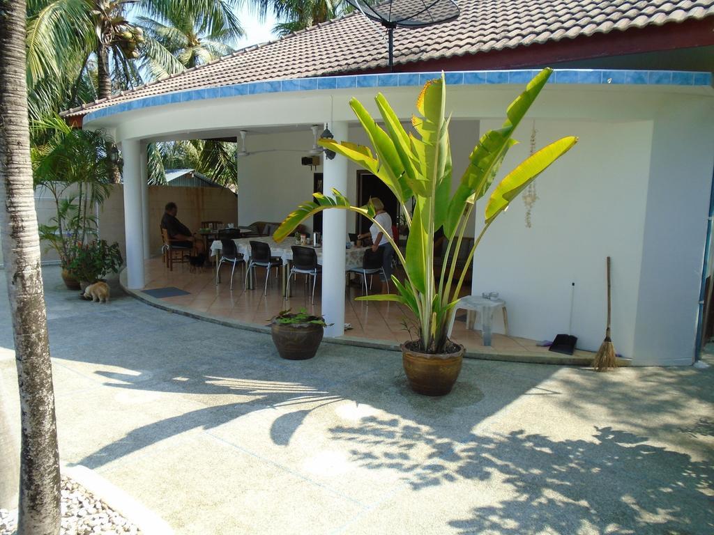 Baan Coconut Villa Pantai Bang Tao Luaran gambar