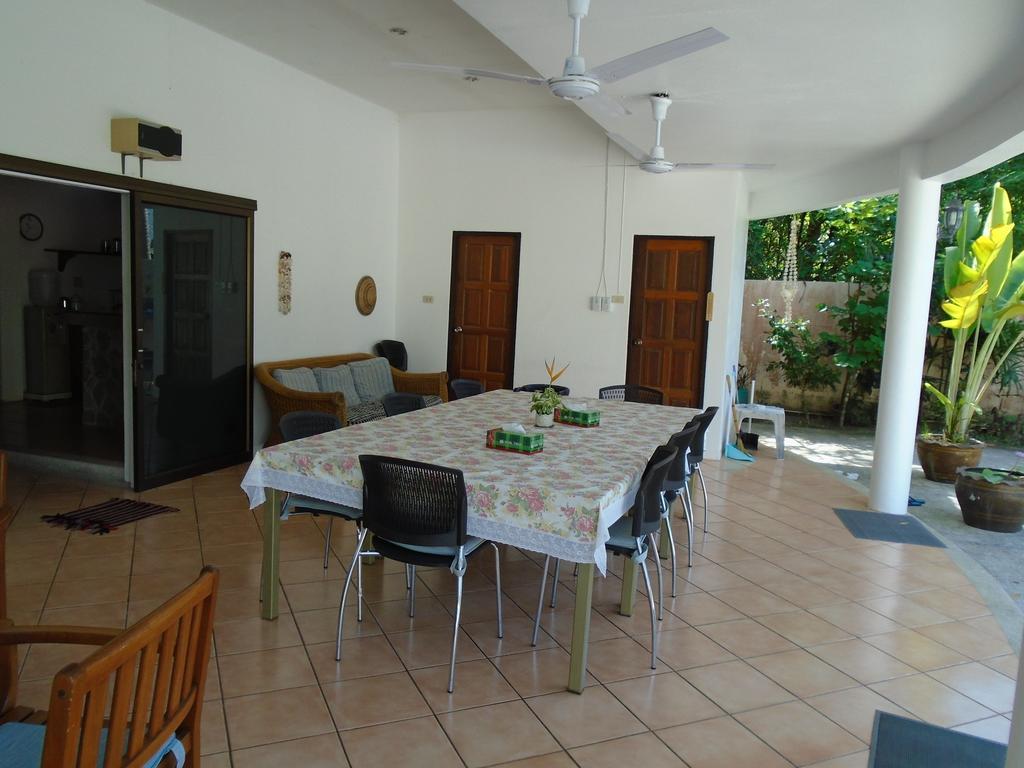 Baan Coconut Villa Pantai Bang Tao Luaran gambar